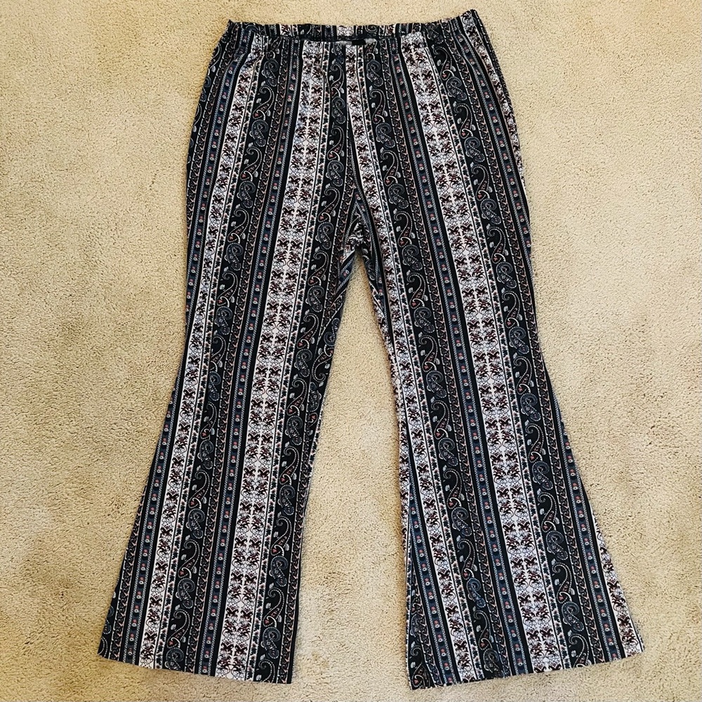 Stylish Bohemian Striped Women's Pants
